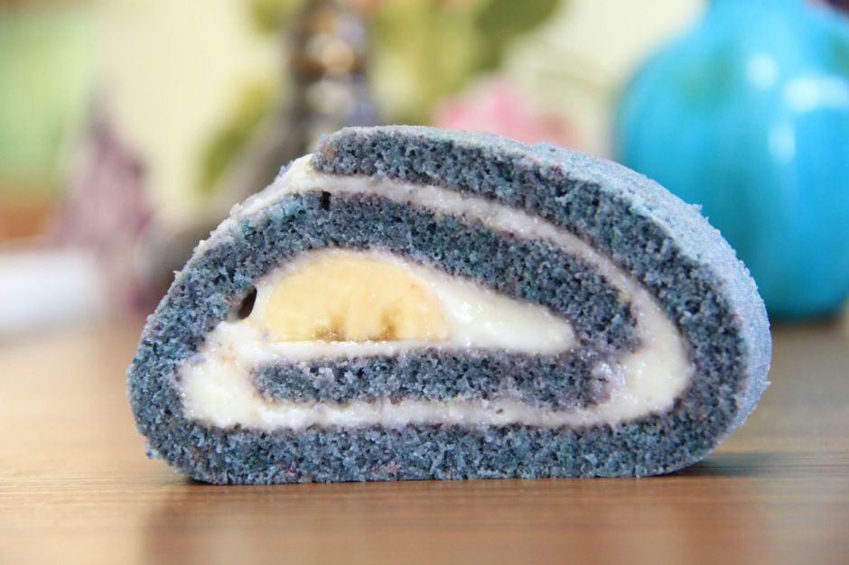 Gıda Boyasız: Mavi Renkli Rulo Pasta